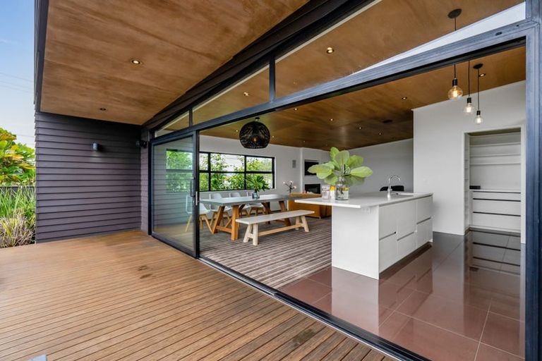 Photo of property in 43 Nugent Street, Bell Block, New Plymouth, 4312