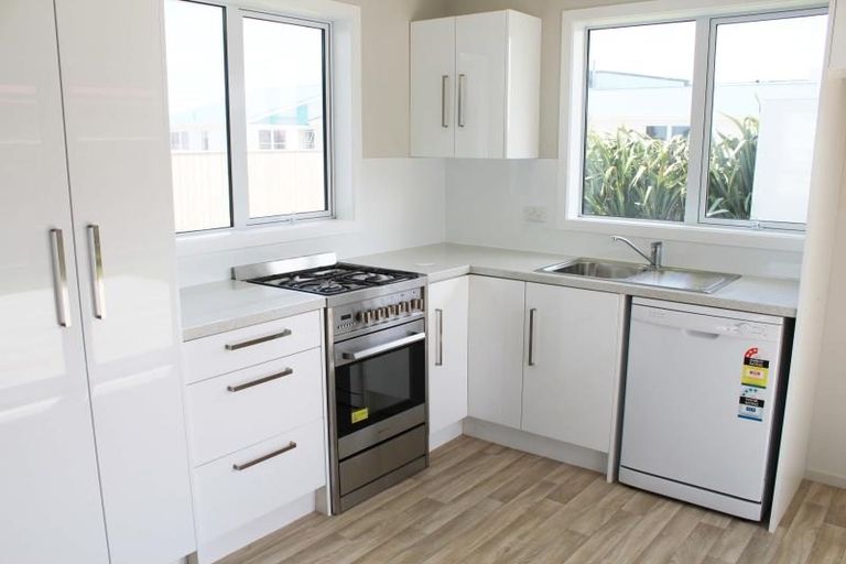 Photo of property in 30 Ihaia Road, Opunake, 4616