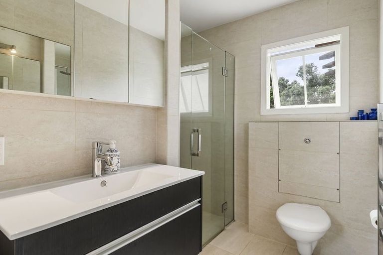 Photo of property in 2/14 Sanders Avenue, Takapuna, Auckland, 0622
