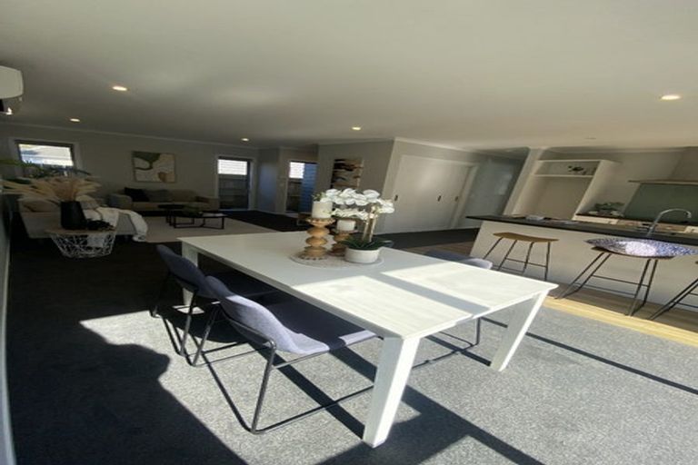 Photo of property in 9b Fitzherbert Road, Wainuiomata, Lower Hutt, 5014