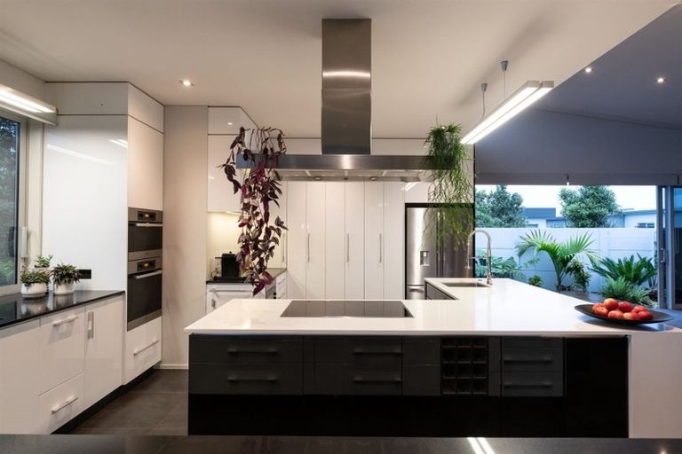 Photo of property in 61 Coast Boulevard, Papamoa Beach, Papamoa, 3118