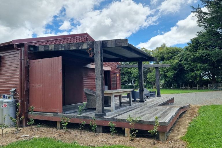 Photo of property in 82 Mckinstry Avenue, Te Ore Ore, Masterton, 5886