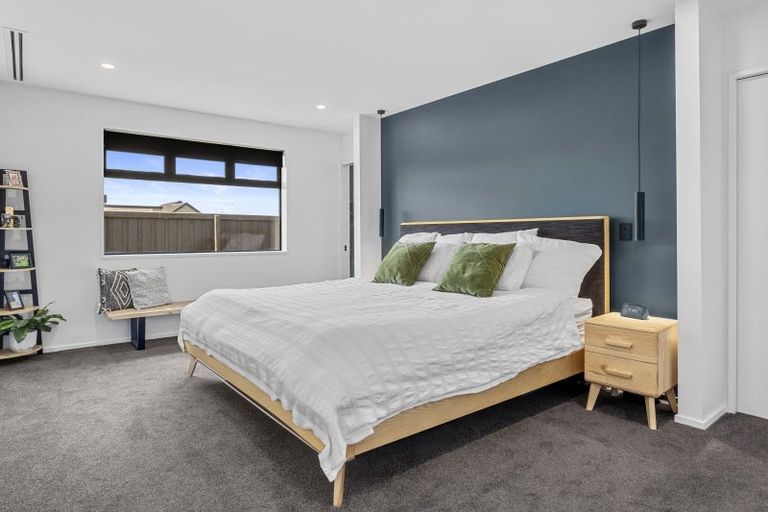 Photo of property in 12 Goldie Drive, Rangiora, 7400