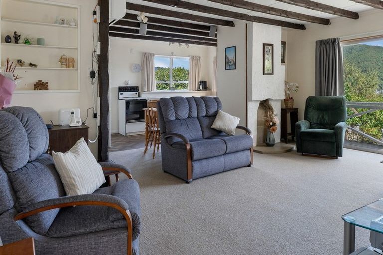 Photo of property in 318c Waikawa Road, Waikawa, Picton, 7220