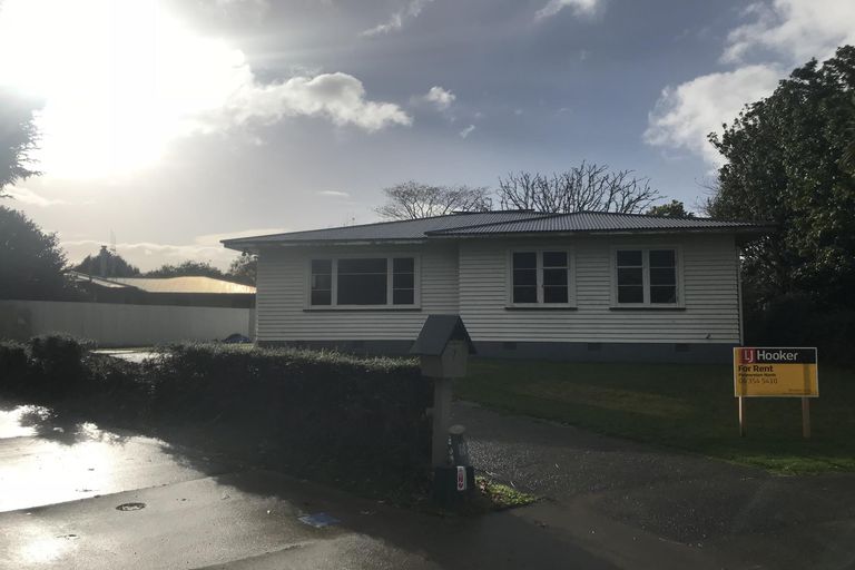 Photo of property in 9 Tern Place, Hokowhitu, Palmerston North, 4410