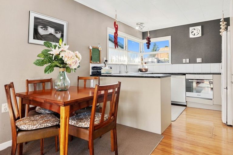 Photo of property in 130 Devon Street, Hillcrest, Rotorua, 3015