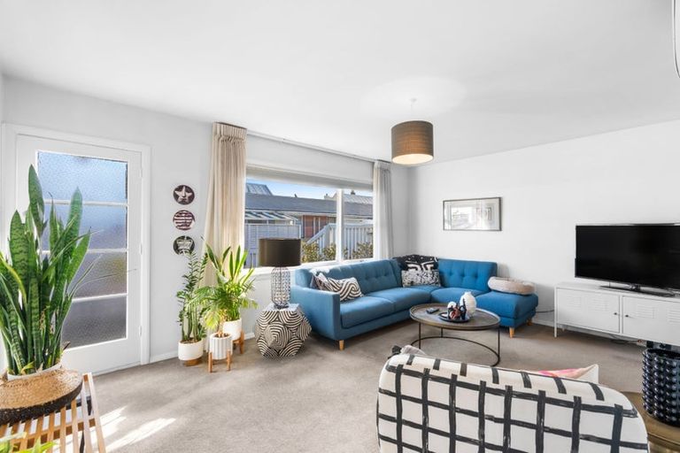 Photo of property in 5/28 Aikmans Road, Merivale, Christchurch, 8014