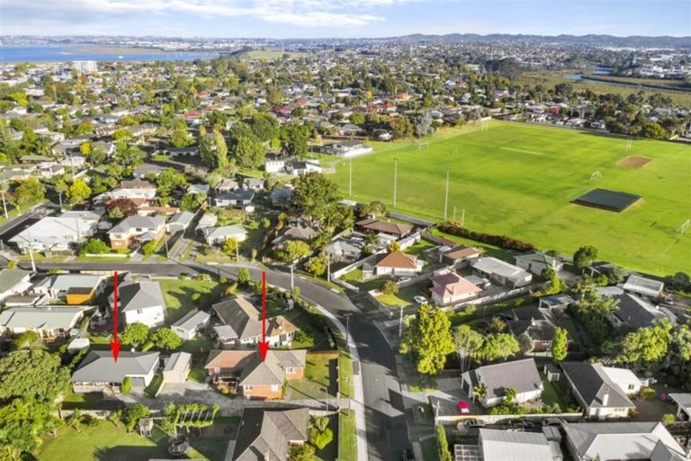 Photo of property in 20 Ward Crescent, Te Atatu Peninsula, Auckland, 0610