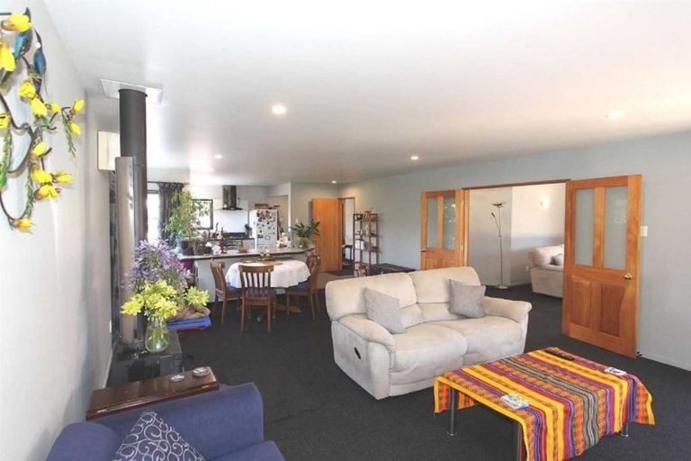 Photo of property in 29 Aston Drive, Waimairi Beach, Christchurch, 8083