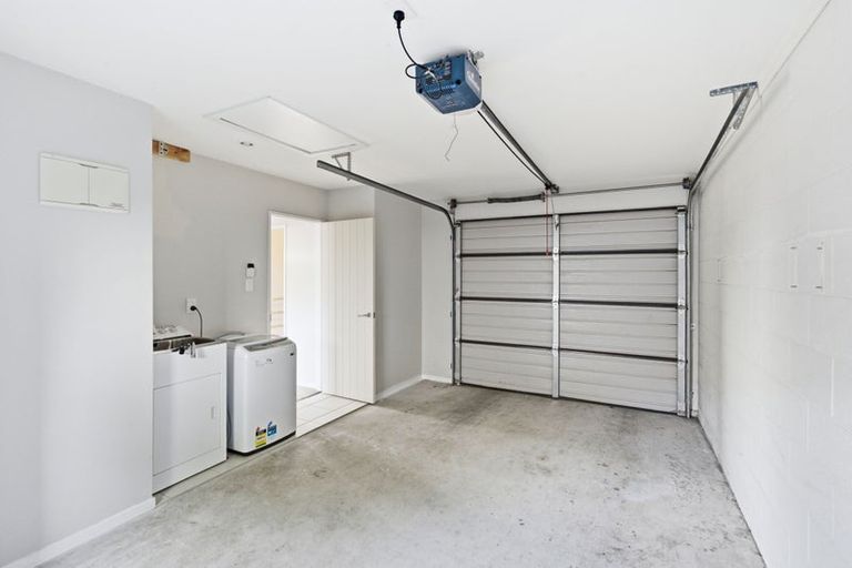 Photo of property in 1/286 Pages Road, Wainoni, Christchurch, 8061