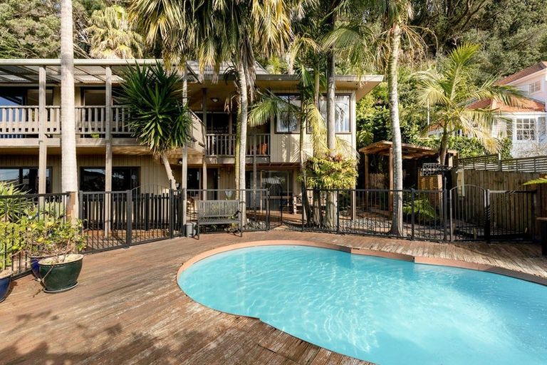 Photo of property in 210 Pohutukawa Avenue, Ohope, 3121