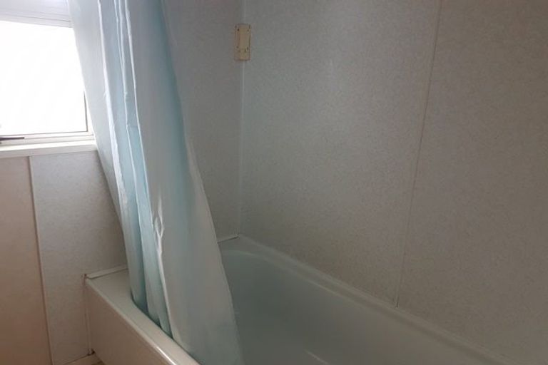 Photo of property in 67 Pitama Road, Awapuni, Palmerston North, 4412