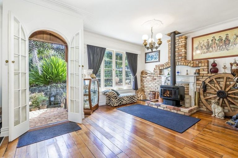 Photo of property in 147 Carter Road, Oratia, Auckland, 0604