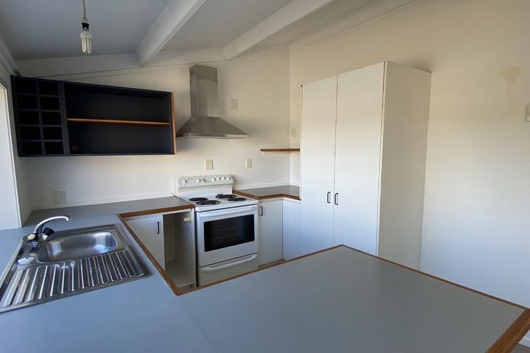 Photo of property in 1a Wiriana Place, Stanmore Bay, Whangaparaoa, 0932