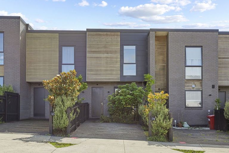 Photo of property in 3/46 Jane Maree Road, Kumeu, 0810