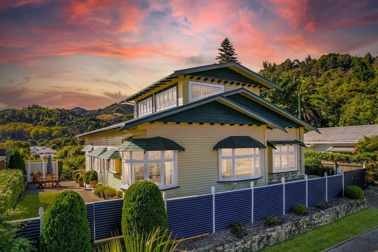 Photo of property in 419 Trafalgar Street, Nelson South, Nelson, 7010