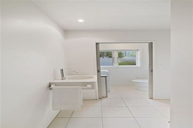 Photo of property in 173a Springfield Road, St Albans, Christchurch, 8014