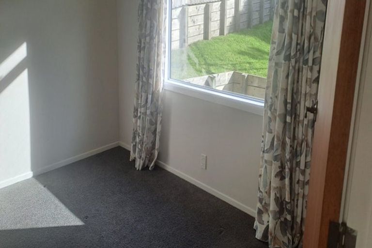 Photo of property in 5 Mulberry Street, Maungaraki, Lower Hutt, 5010