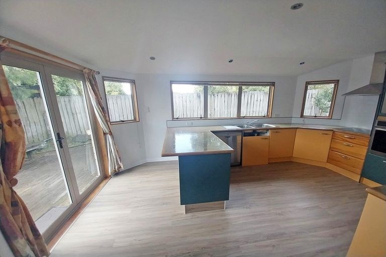 Photo of property in 319a Albany Highway, Rosedale, Auckland, 0632