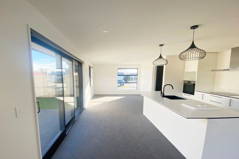 Photo of property in 52 Glovers Road, Halswell, Christchurch, 8025