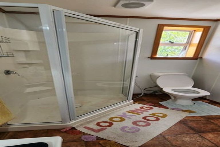 Photo of property in 21 Karaka Street, New Lynn, Auckland, 0600