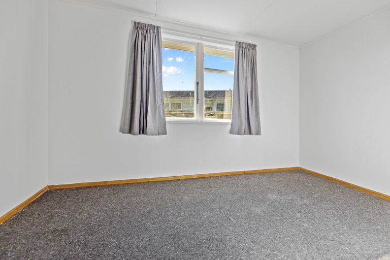 Photo of property in 15 Te Rangitautahanga Road, Turangi, 3334