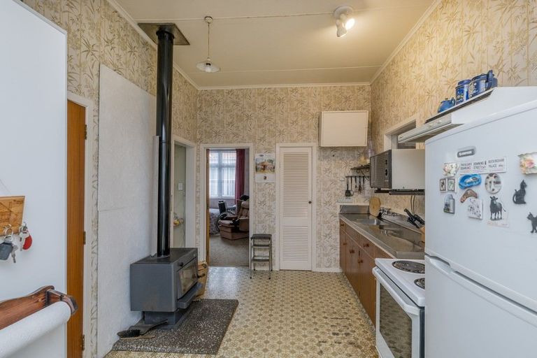 Photo of property in 17 Devon Street, Levin, 5510