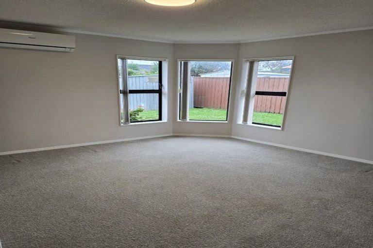 Photo of property in 65 Cedar Drive, Paraparaumu Beach, Paraparaumu, 5032