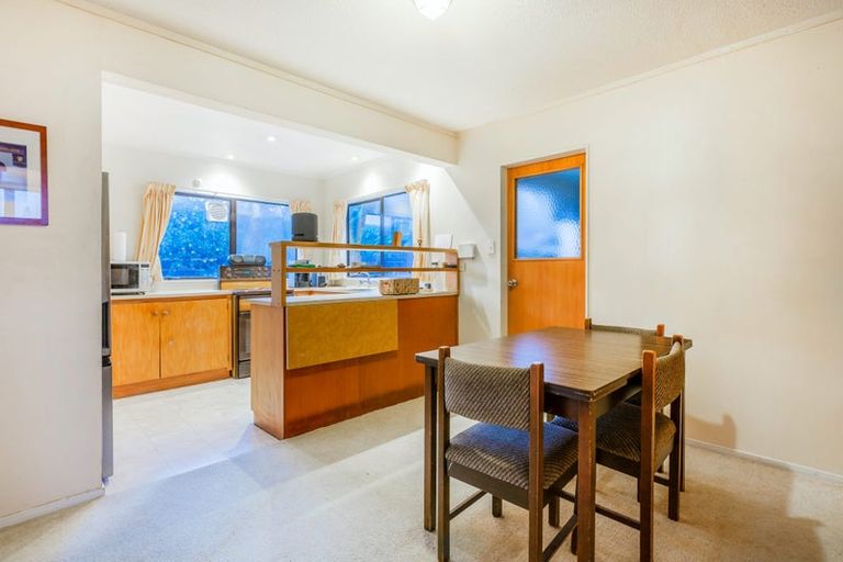 Photo of property in 6/49 Mana Esplanade, Paremata, Porirua, 5026