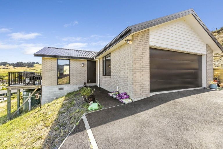Photo of property in 10 Goddard Way, Sawyers Bay, Port Chalmers, 9023