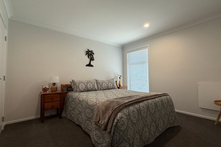 Photo of property in 79 Hinemoa Street, Levin, 5510