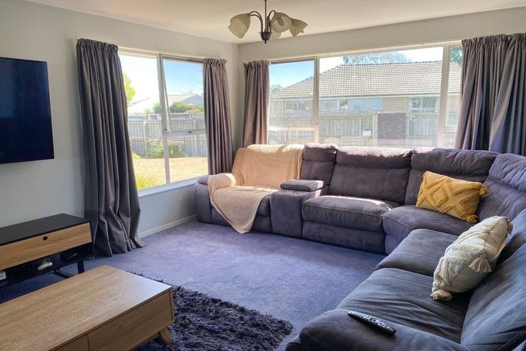 Photo of property in 20 Inverell Place, North New Brighton, Christchurch, 8083