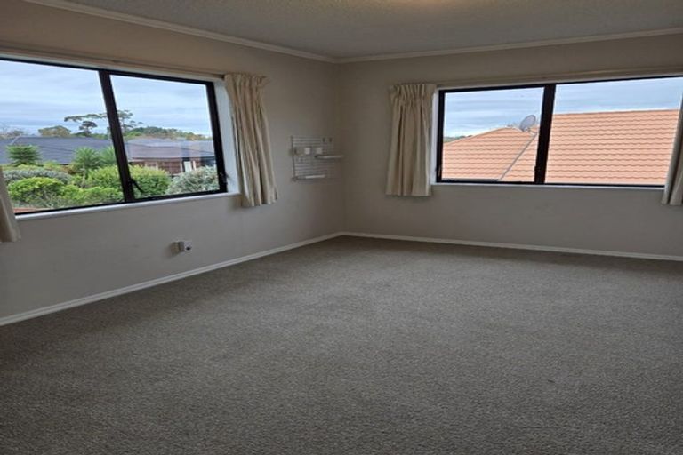 Photo of property in 65 Cedar Drive, Paraparaumu Beach, Paraparaumu, 5032