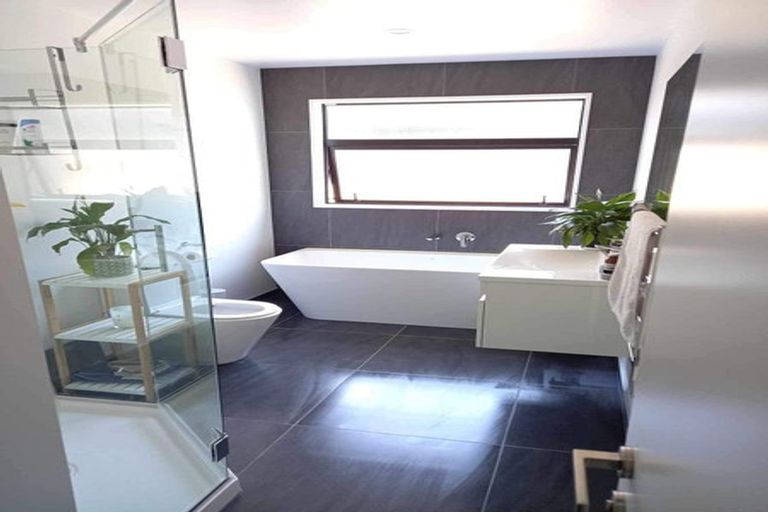 Photo of property in 13 Lazarus Lane, Halswell, Christchurch, 8025