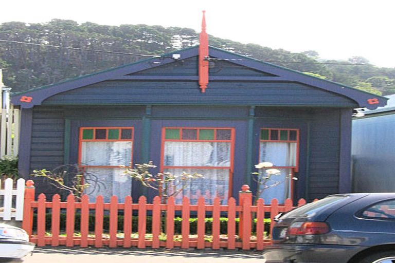 Photo of property in 230 Adelaide Road, Newtown, Wellington, 6021