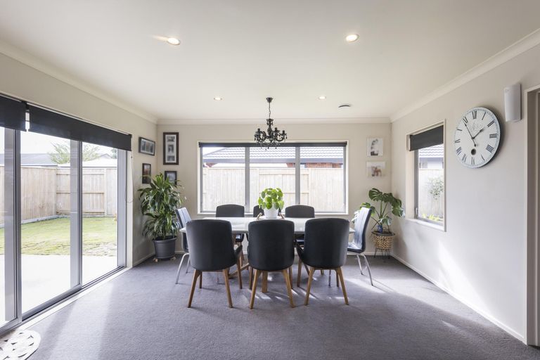 Photo of property in 9 Dryden Court, Kelvin Grove, Palmerston North, 4414