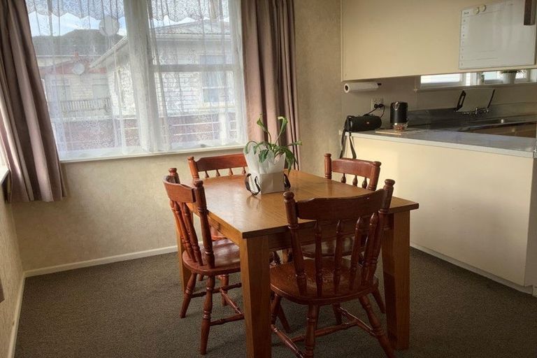 Photo of property in 1 Gillies Place, Ranui, Porirua, 5024