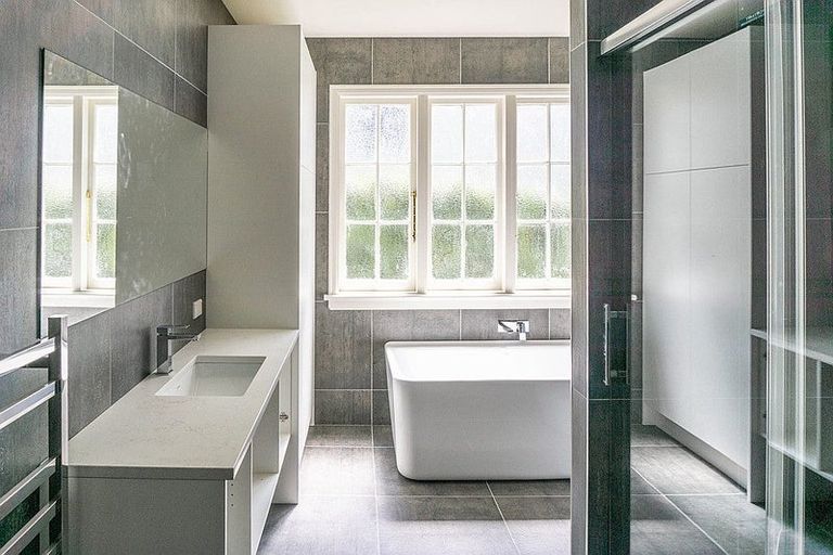 Photo of property in 4 Drivers Road, Maori Hill, Dunedin, 9010