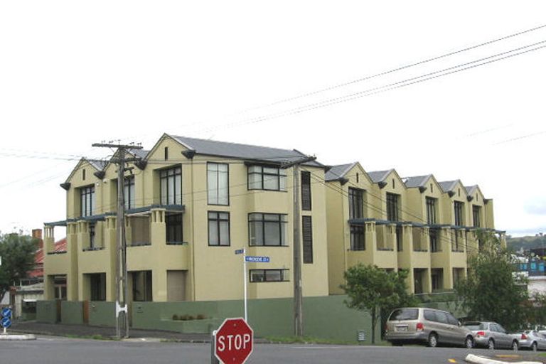 Photo of property in 3/10 Rose Road, Grey Lynn, Auckland, 1021