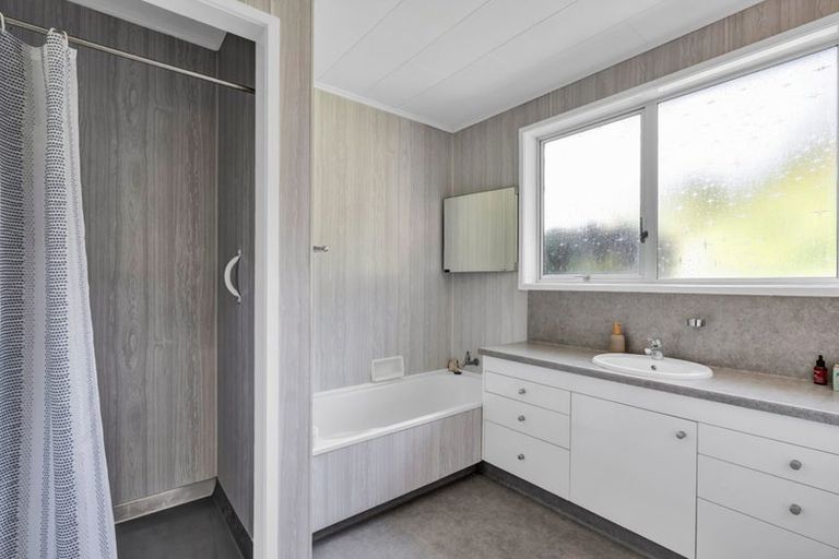 Photo of property in 4/1 Gilbert Street, New Plymouth, 4310