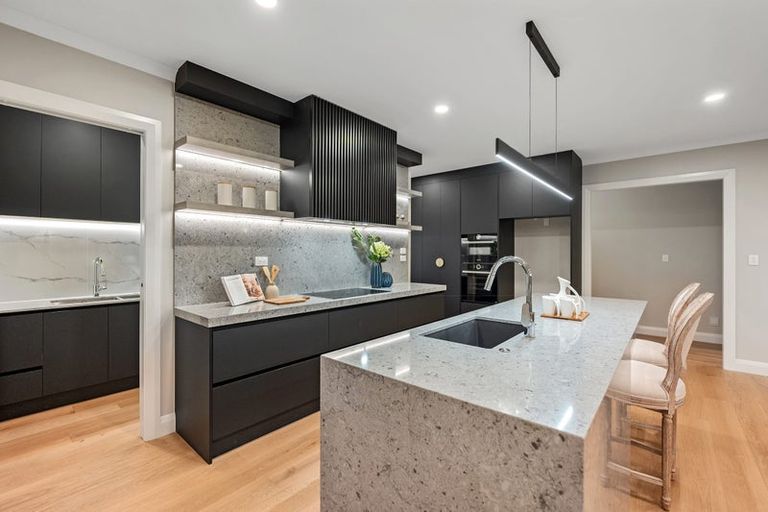 Photo of property in 56 Kewa Road, Albany Heights, Auckland, 0632