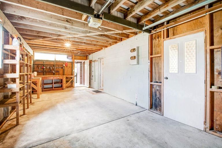 Photo of property in 18 Tara Place, Snells Beach, 0920