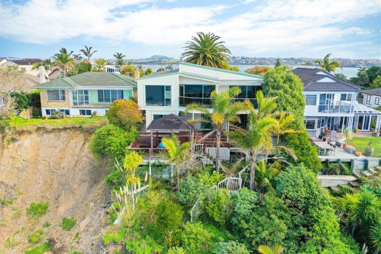 Photo of property in 46 Clovelly Road, Bucklands Beach, Auckland, 2012