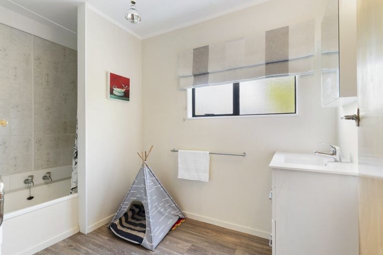 Photo of property in 25 King Street, Carterton, 5713