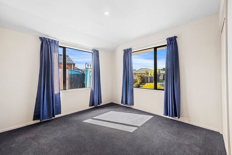 Photo of property in 63 Parade Court, Addington, Christchurch, 8024