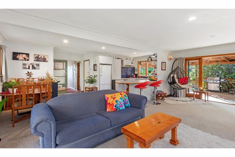 Photo of property in 56 Onerahi Road, Onerahi, Whangarei, 0110