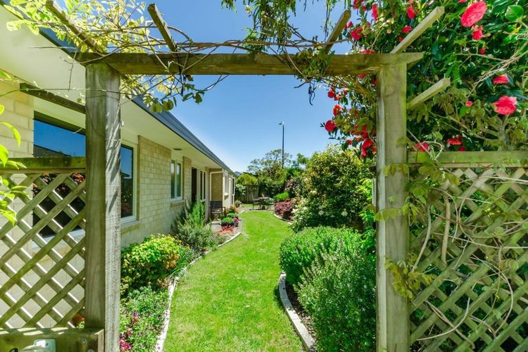 Photo of property in 88 Weggery Drive, Waikanae Beach, Waikanae, 5036