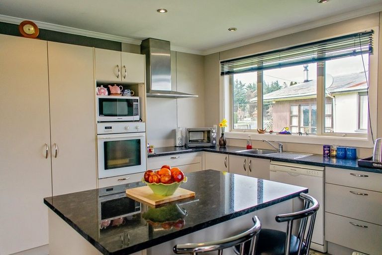 Photo of property in 2070 Winton Lorneville Highway, Makarewa, Invercargill, 9876