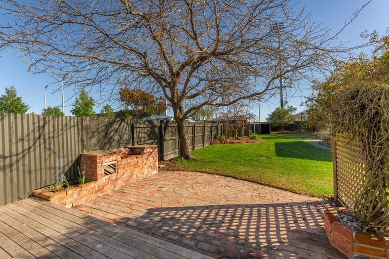 Photo of property in 35 Raymond Street, West End, Timaru, 7910