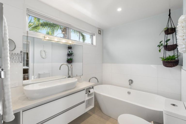 Photo of property in 203a Philomel Road, Whangamata, 3620